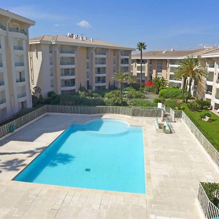 Location Port Frejus, Bord De Mer Экстерьер фото